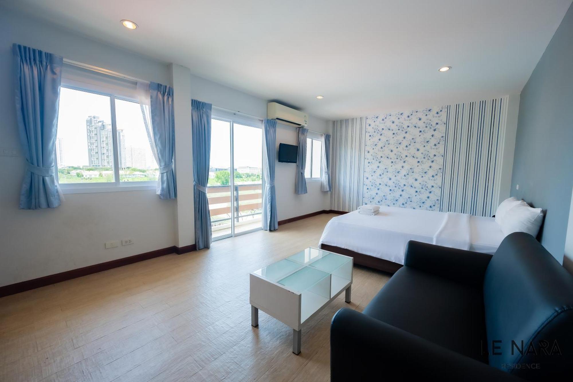 Sea Breeze Residence Praia de Jomtien Exterior foto