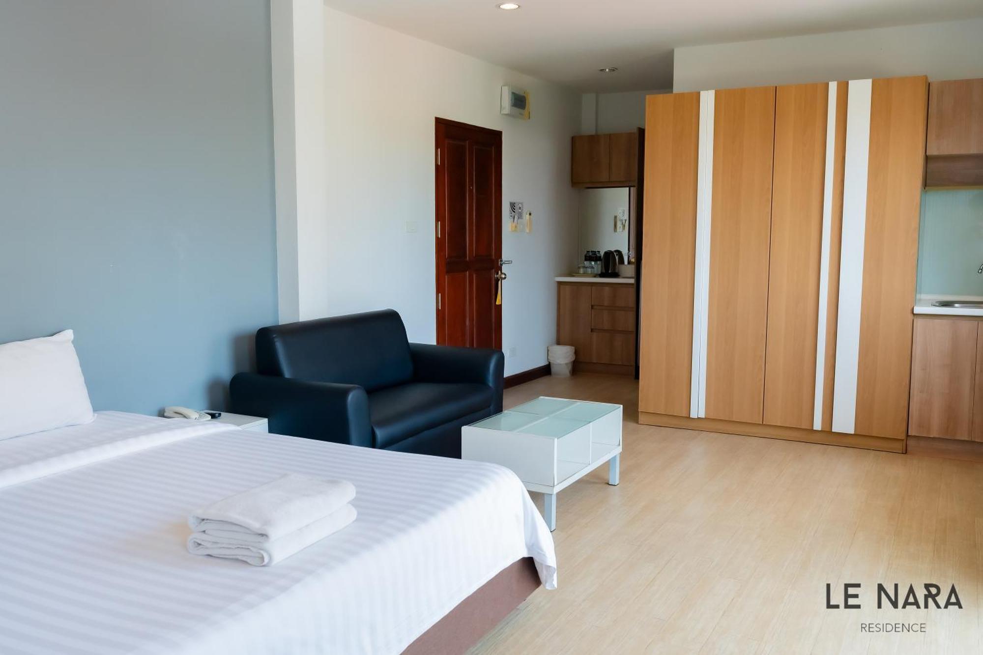 Sea Breeze Residence Praia de Jomtien Exterior foto