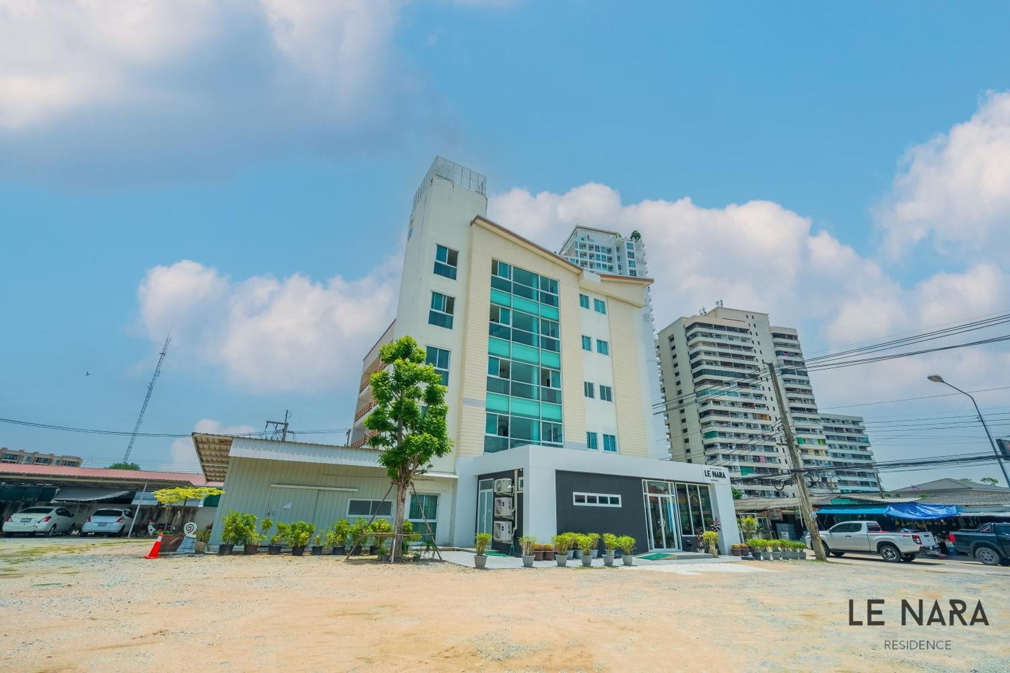 Sea Breeze Residence Praia de Jomtien Exterior foto